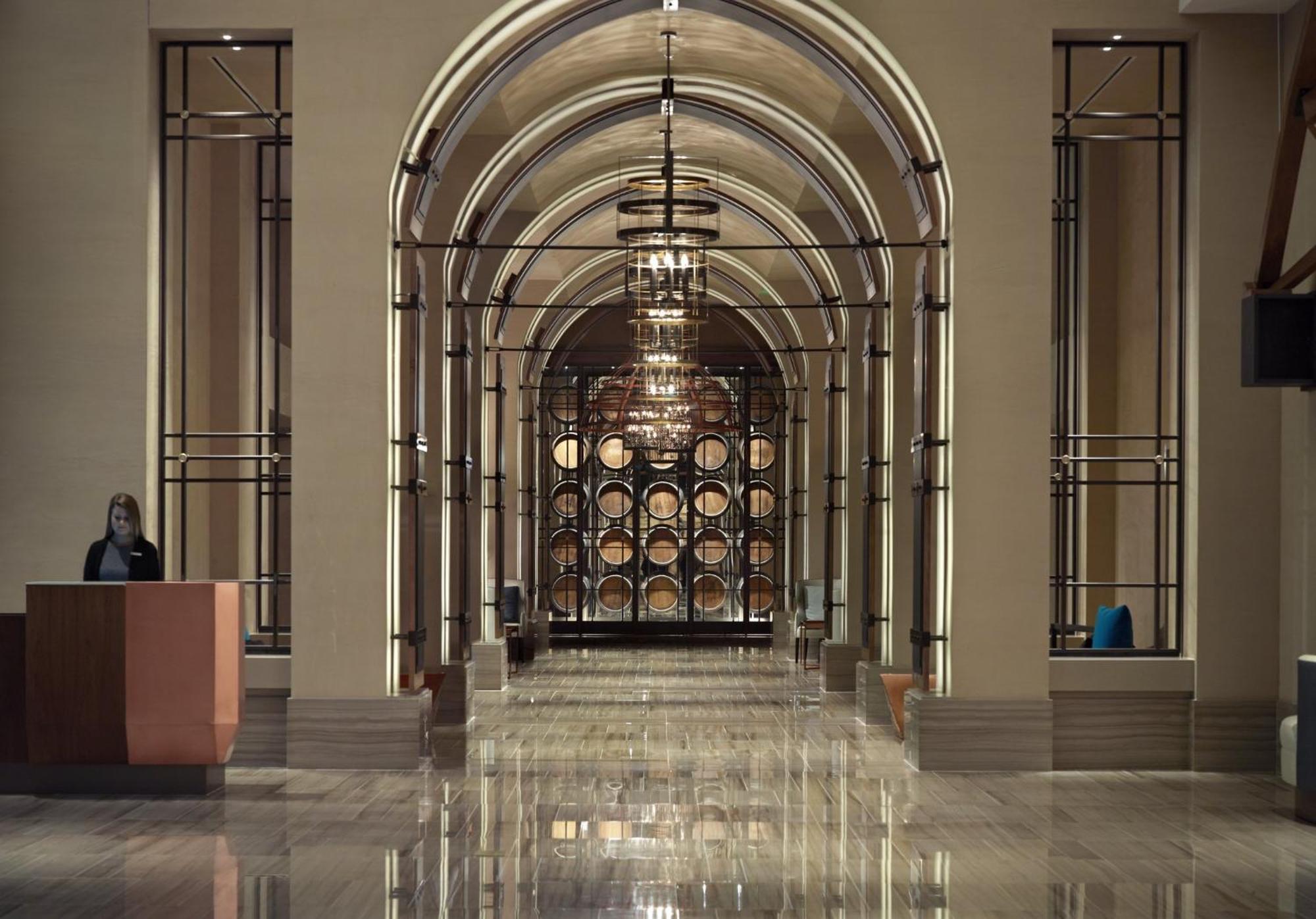 Omni 4* Louisville