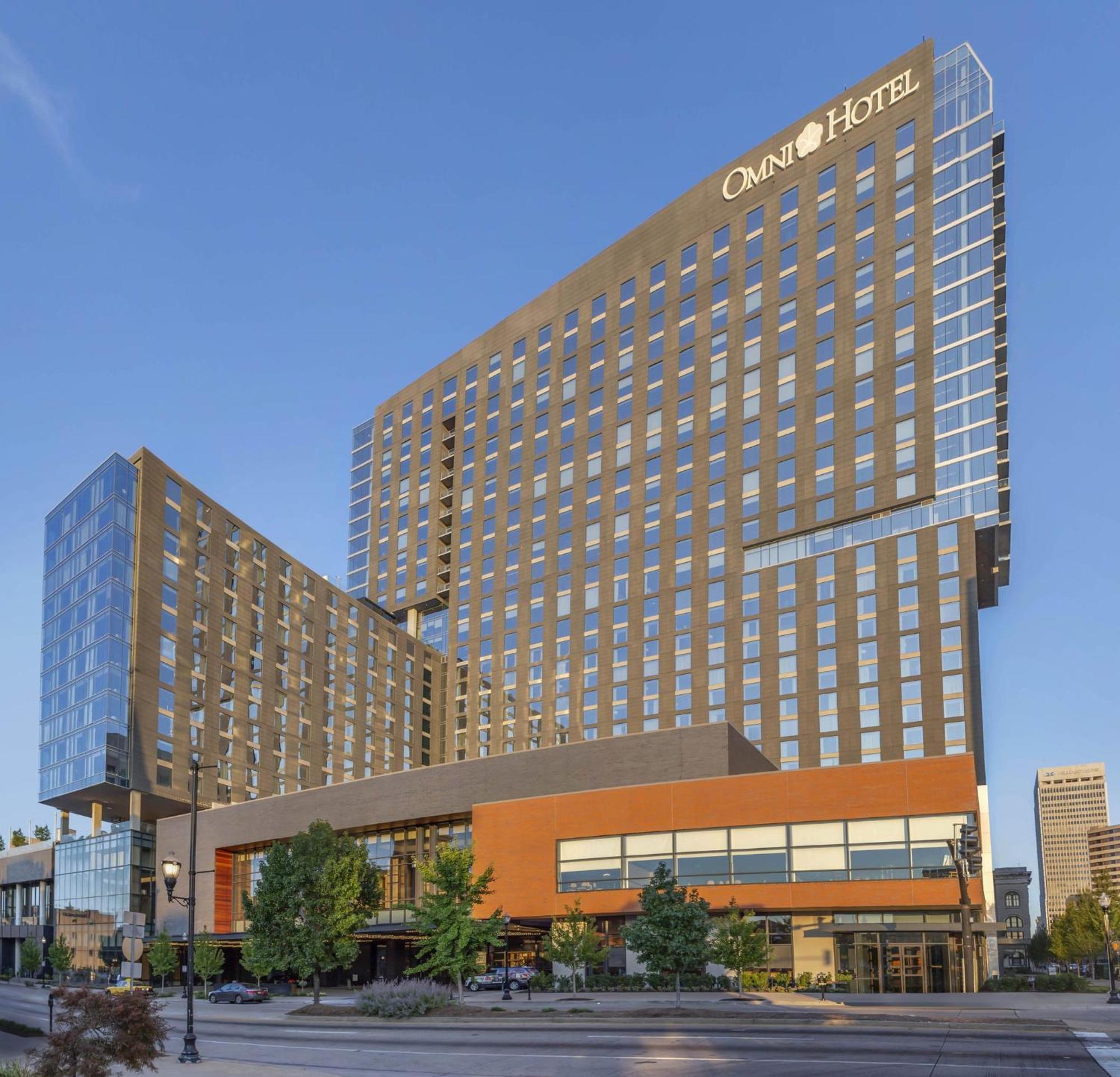 Omni Hotel 4*